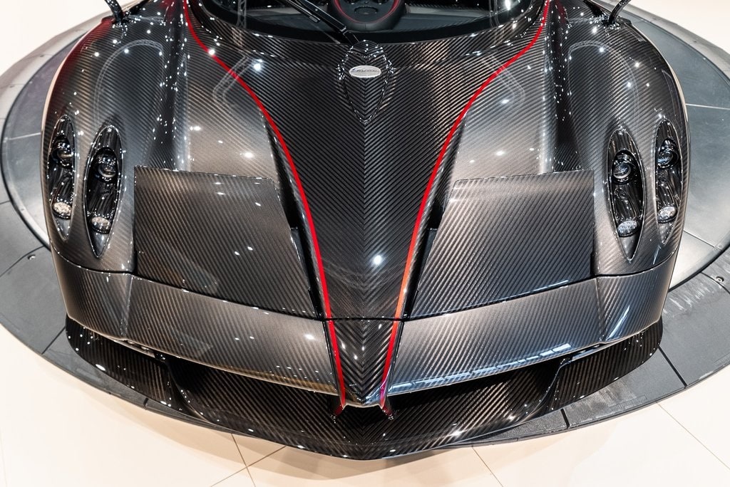 2017 PAGANI HUAYRA - Image 13