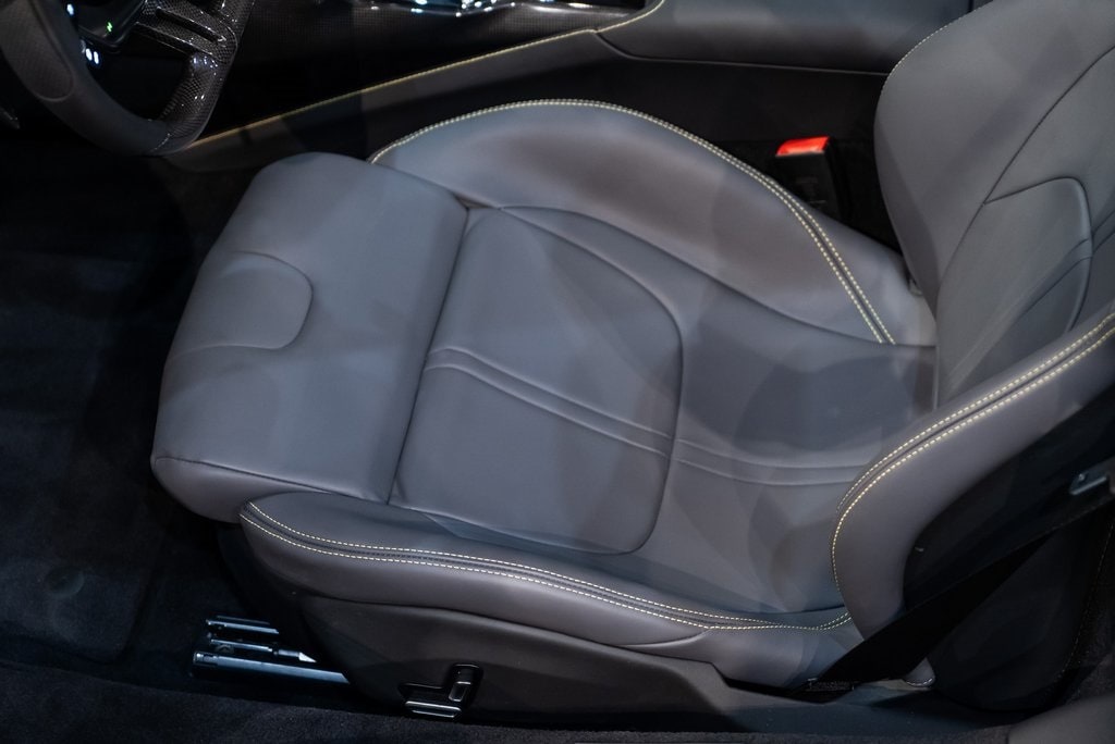 2024 FERRARI SF90 - Image 25