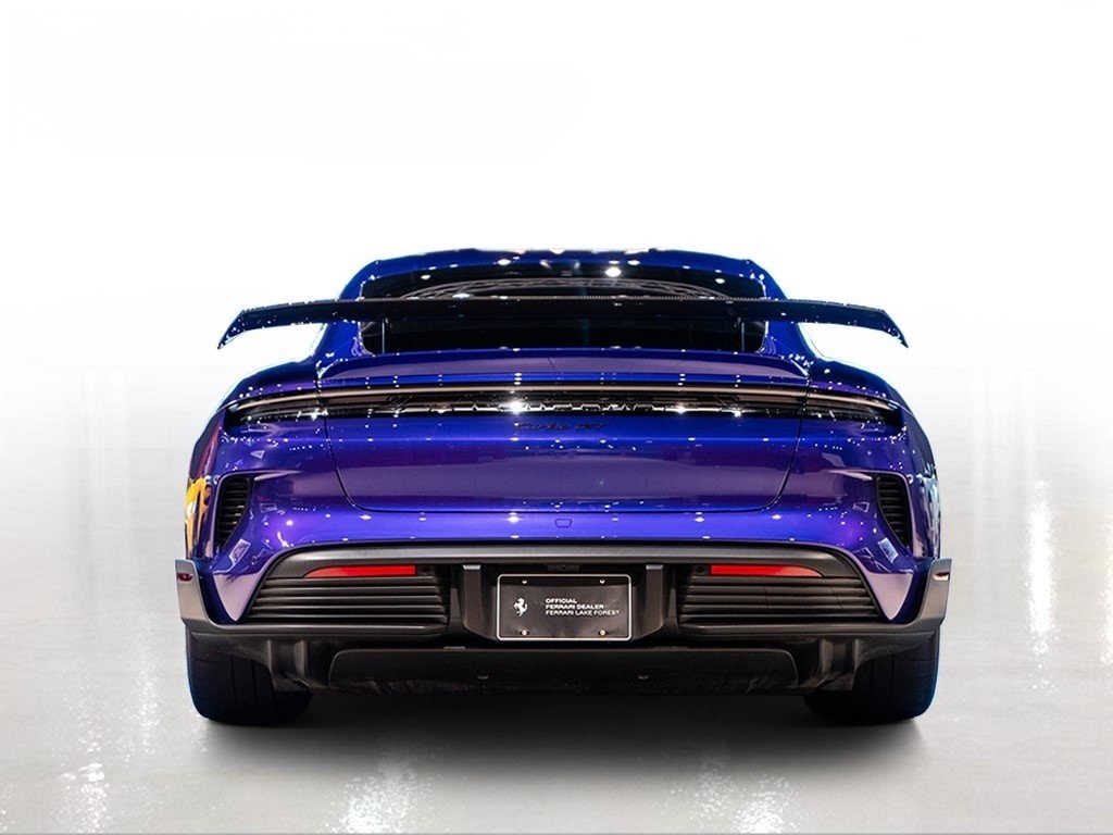 2025 PORSCHE TAYCAN - Image 11