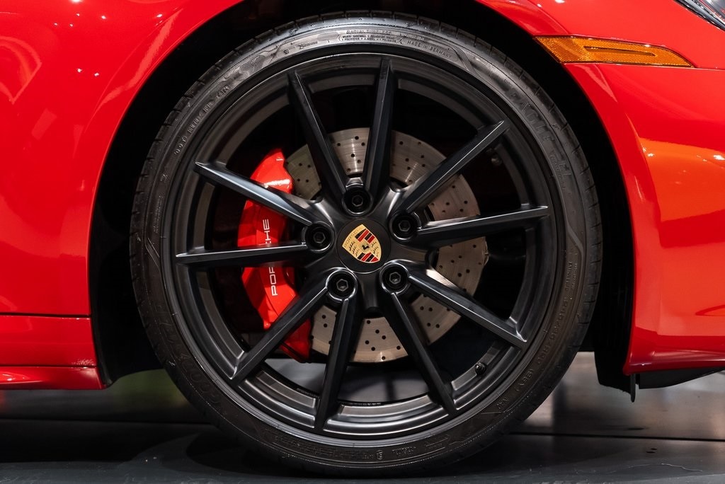 2024 PORSCHE 911 - Image 15