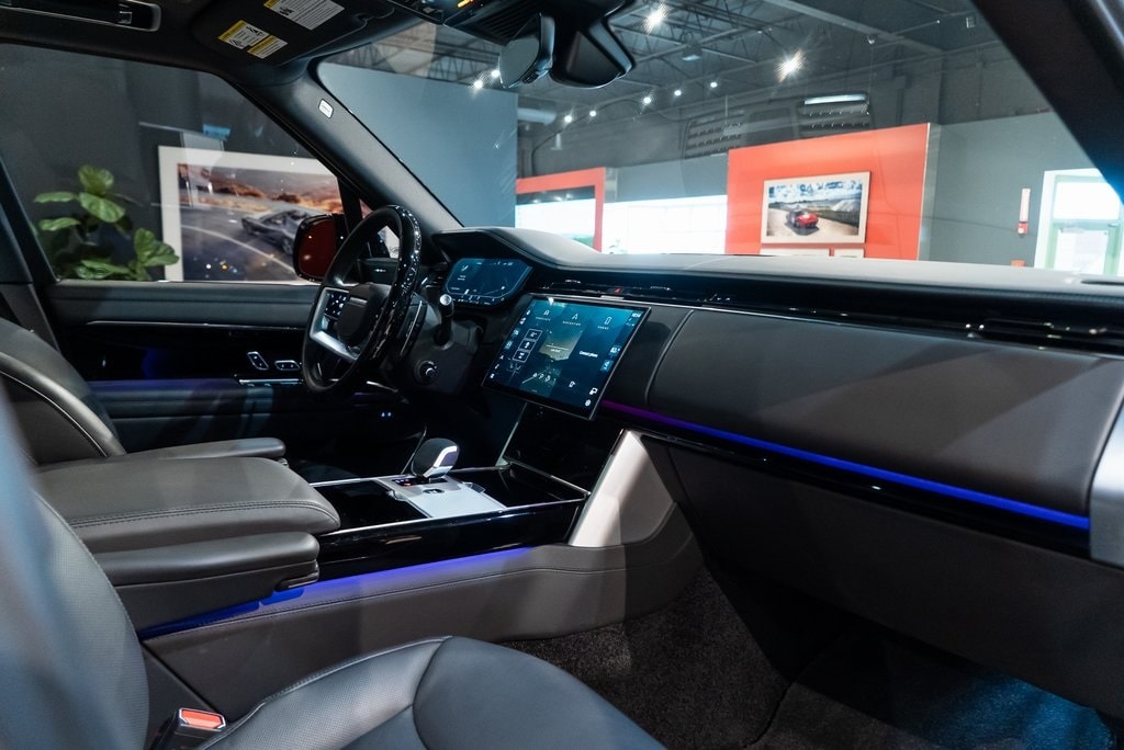 2024 LAND ROVER RANGE ROVER - Image 38