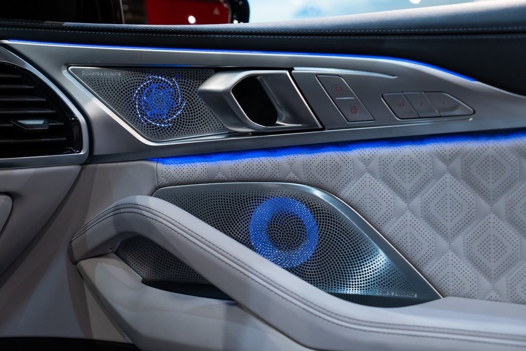 2024 BMW M8 - Image 32