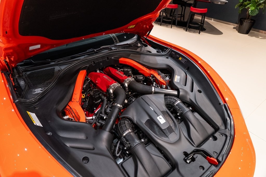 2025 FERRARI ROMA - Image 19