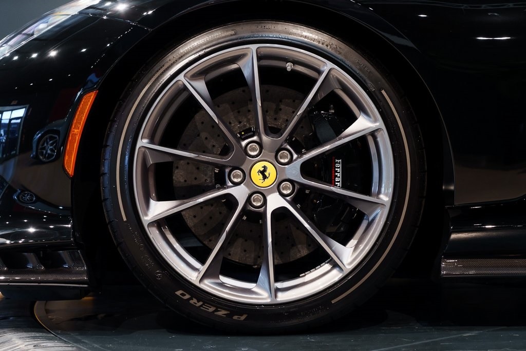 2023 FERRARI 812 - Image 13