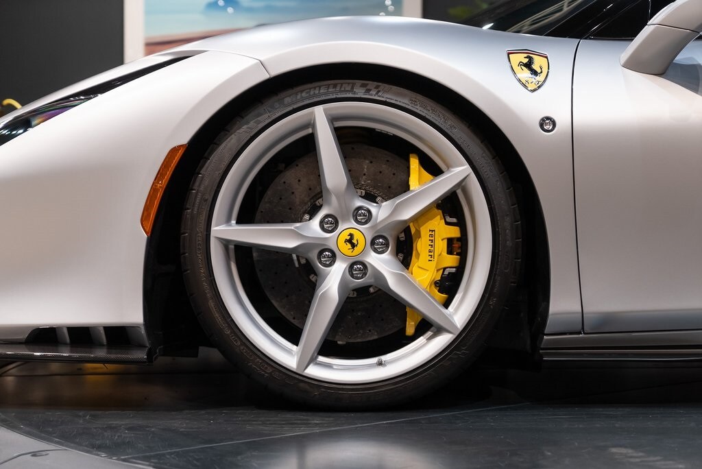 2022 FERRARI F8 - Image 13