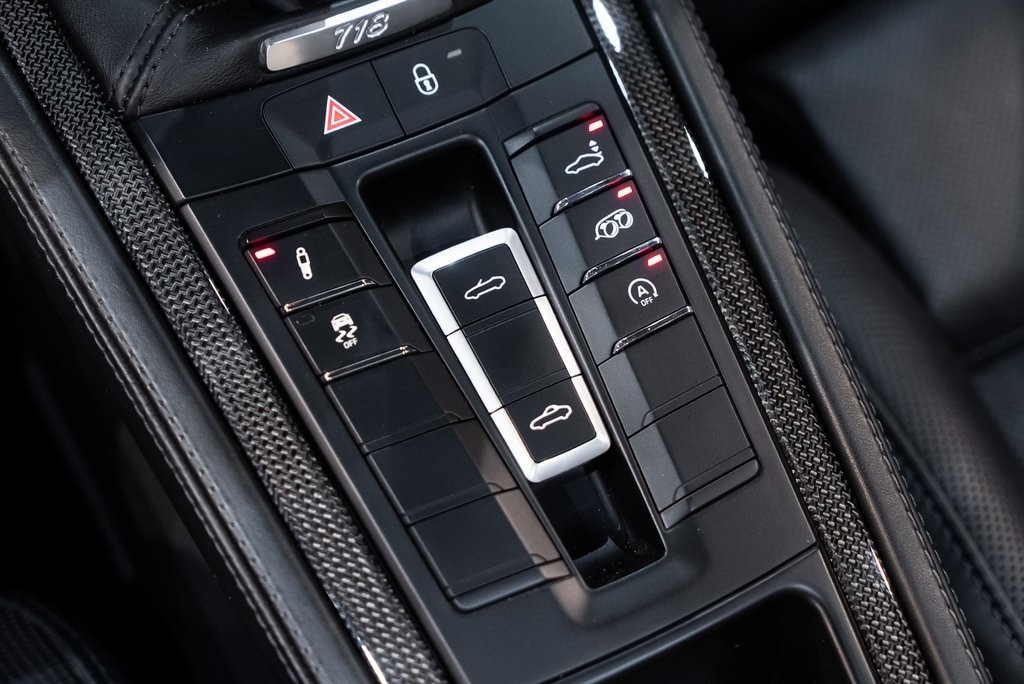 2018 PORSCHE 718 BOXSTER - Image 42