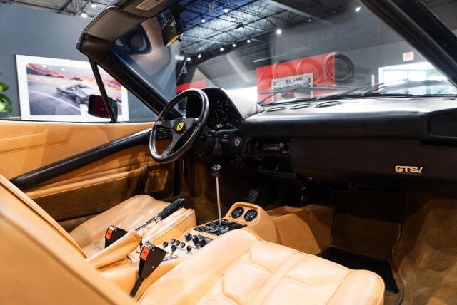 1983 FERRARI 308 GTS - Image 33