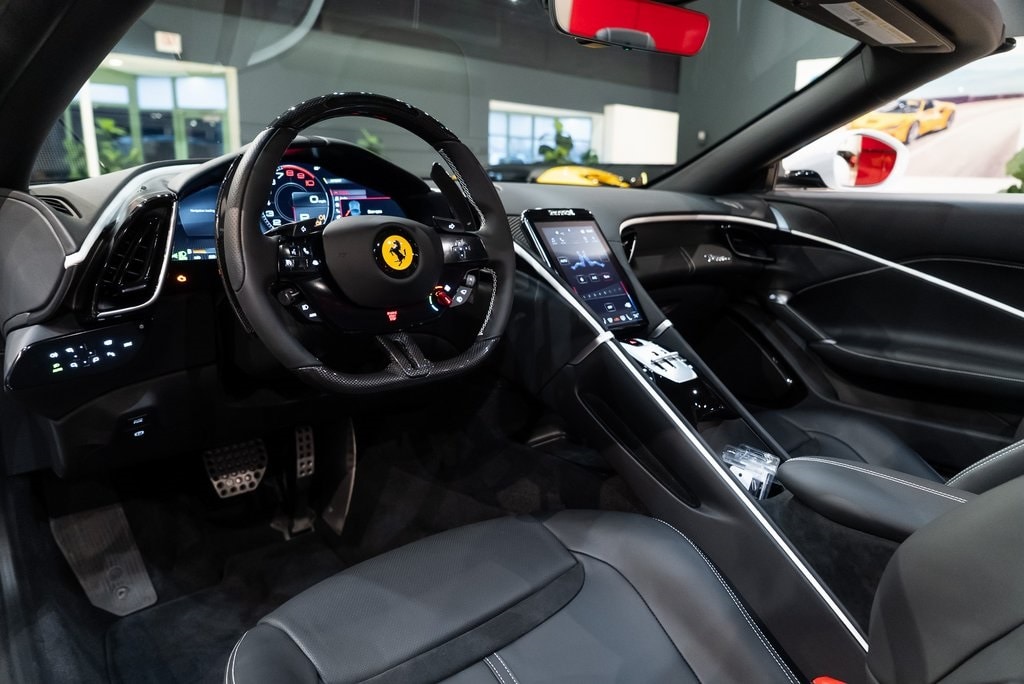 2025 FERRARI ROMA - Image 26