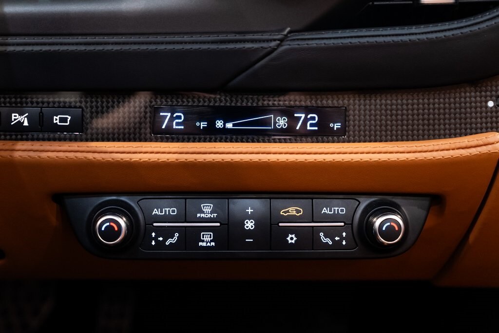 2021 FERRARI F8 - Image 33