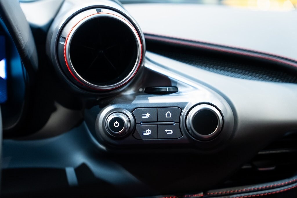 2020 FERRARI F8 - Image 31