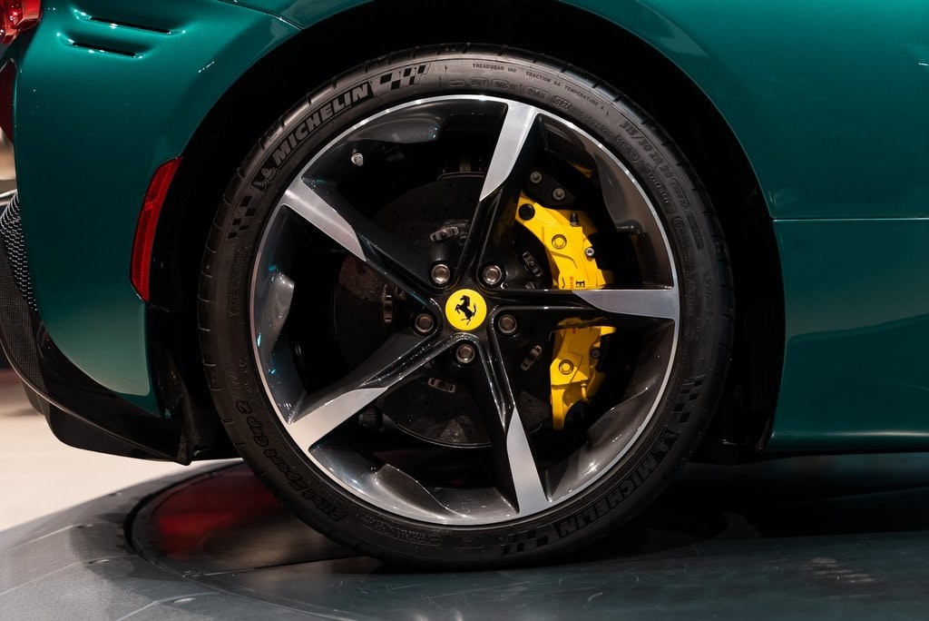 2024 FERRARI SF90 - Image 15