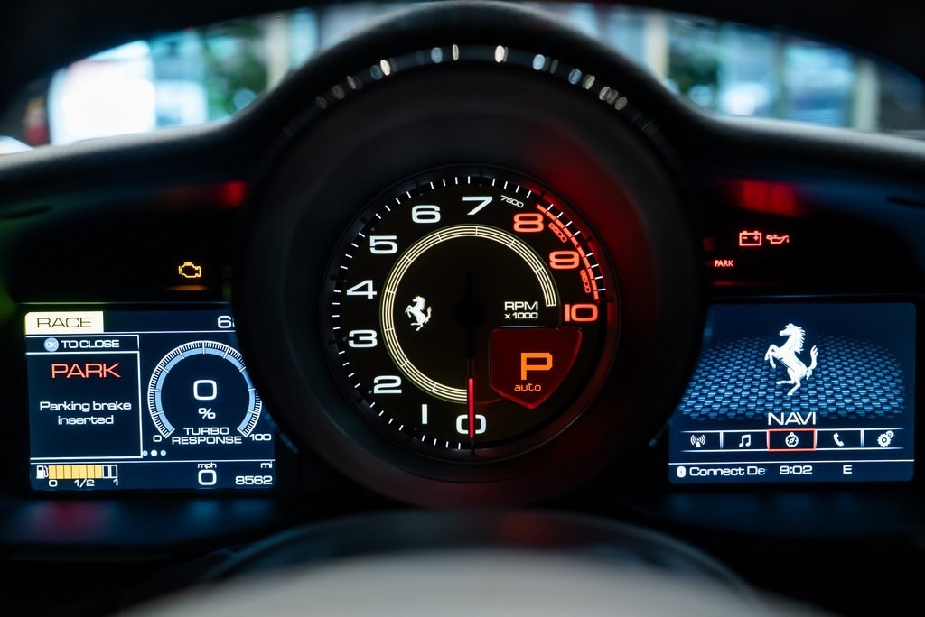 2019 FERRARI 488 - Image 33