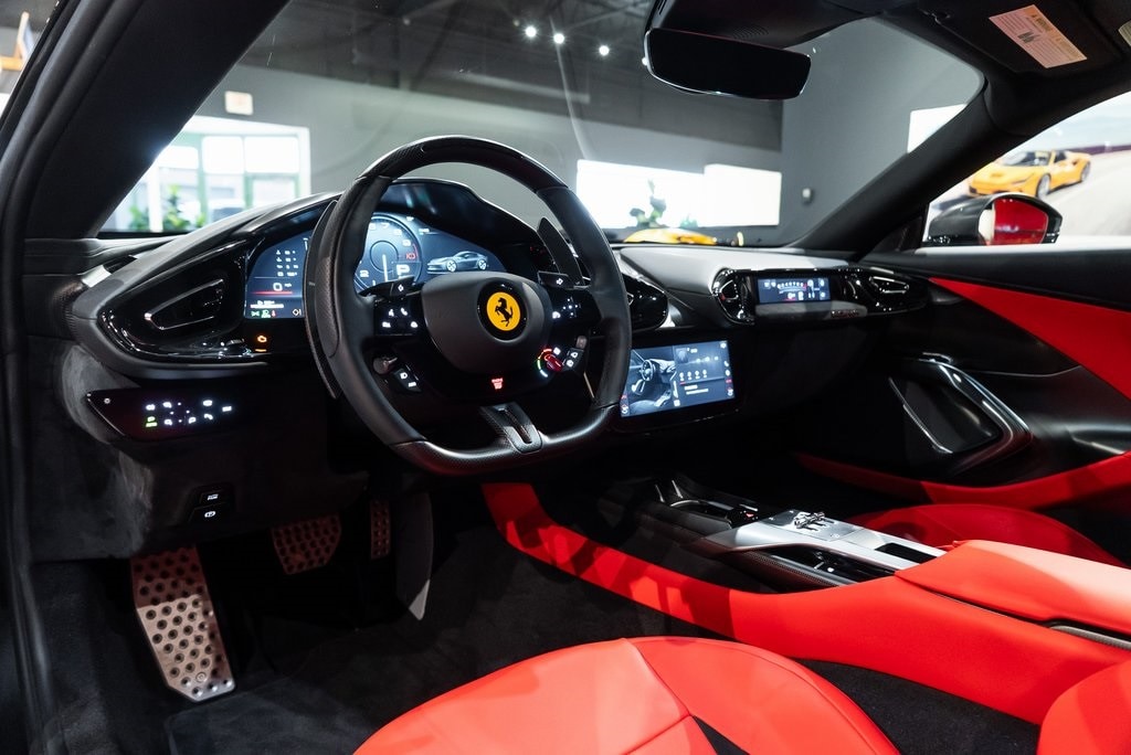 2025 FERRARI 12CILINDRI - Image 27