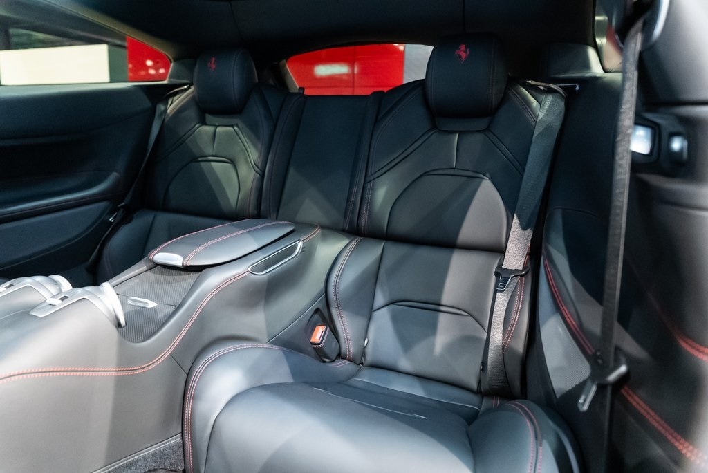 2020 FERRARI GTC4LUSSO - Image 40