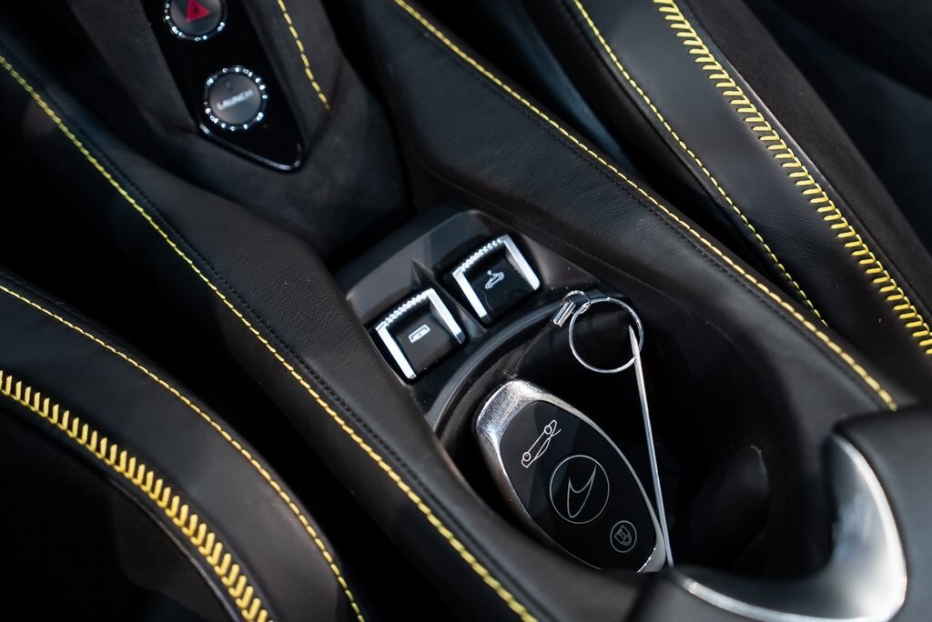 2022 MCLAREN 720S - Image 25