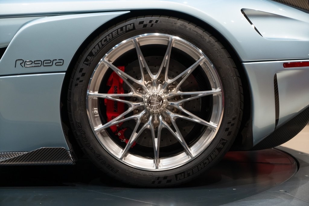 2021 KOENIGSEGG REGERA - Image 13