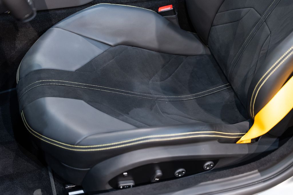 2023 Ferrari 812 GTS Base - Photo 28