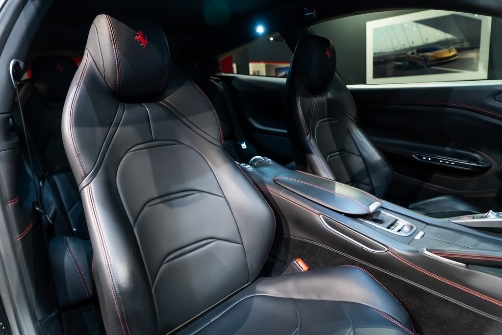 2020 FERRARI GTC4LUSSO - Image 43