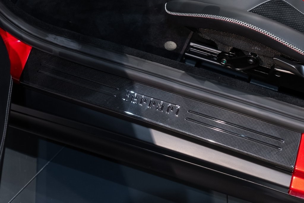 2022 FERRARI 812 - Image 24