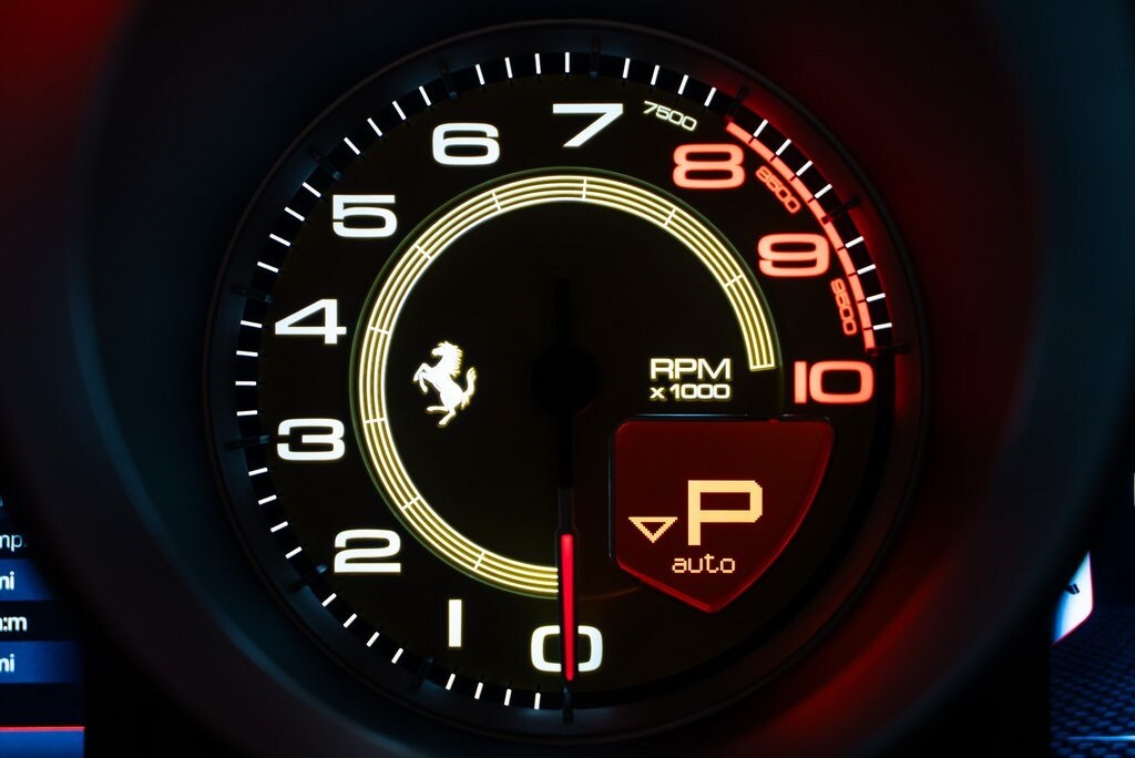 2020 FERRARI F8 - Image 27