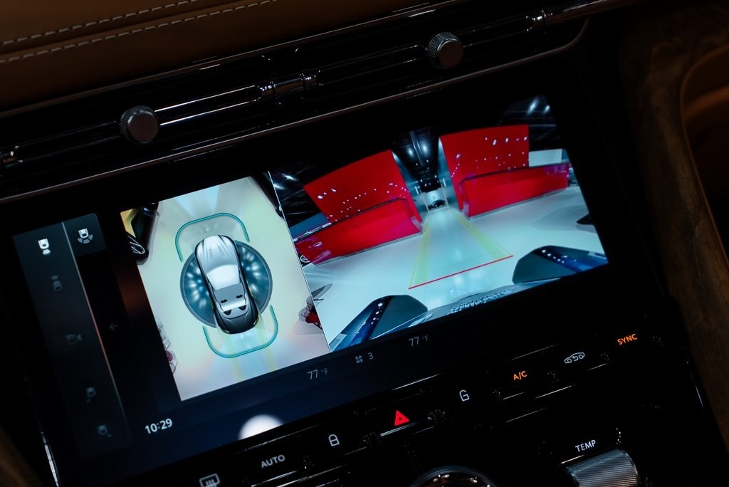 2024 ASTON MARTIN DB12 - Image 36