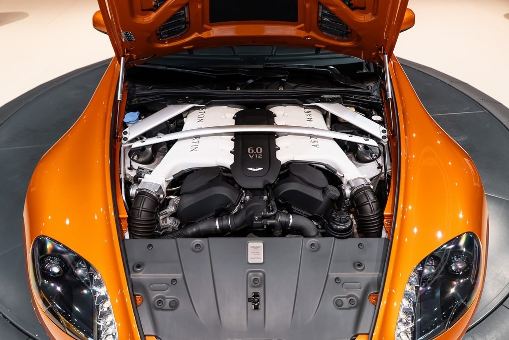 2015 ASTON MARTIN V12 VANTAGE - Image 16