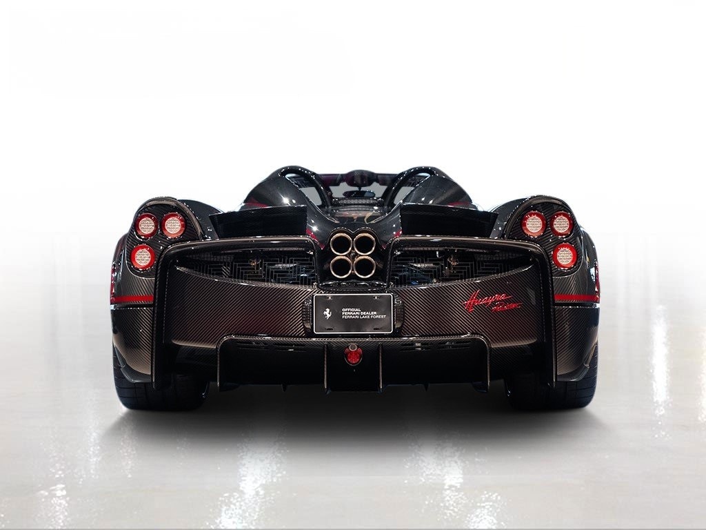 2017 PAGANI HUAYRA - Image 11