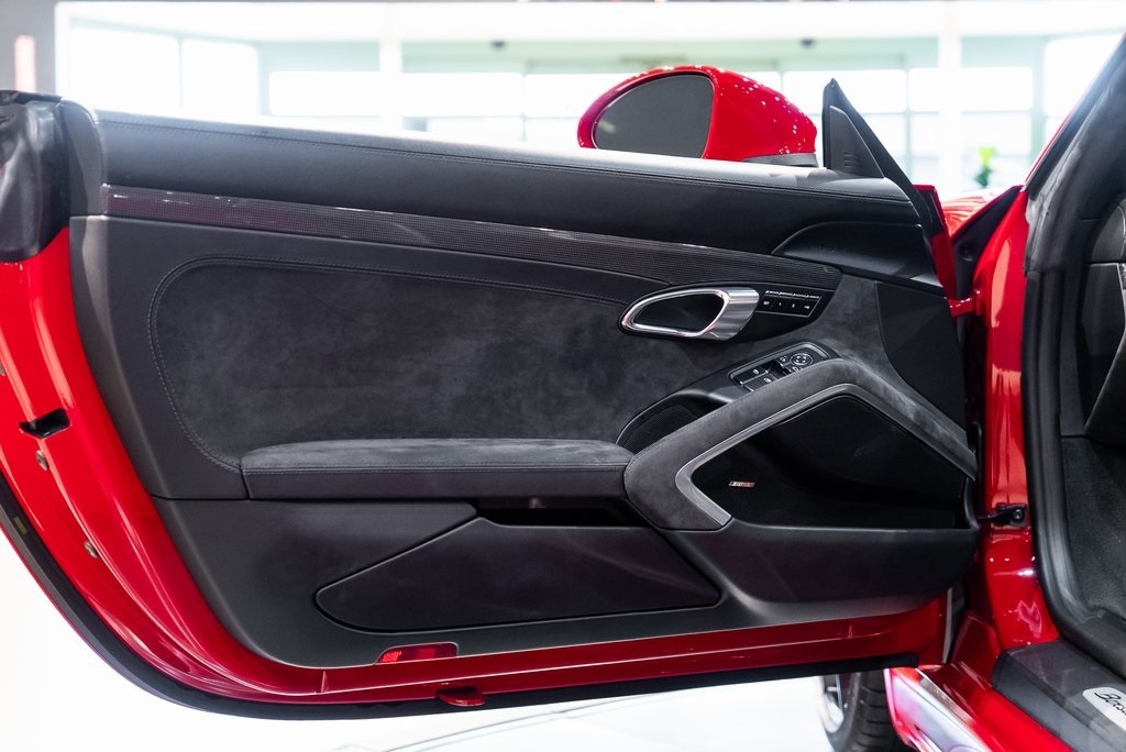 2018 PORSCHE 718 BOXSTER - Image 26