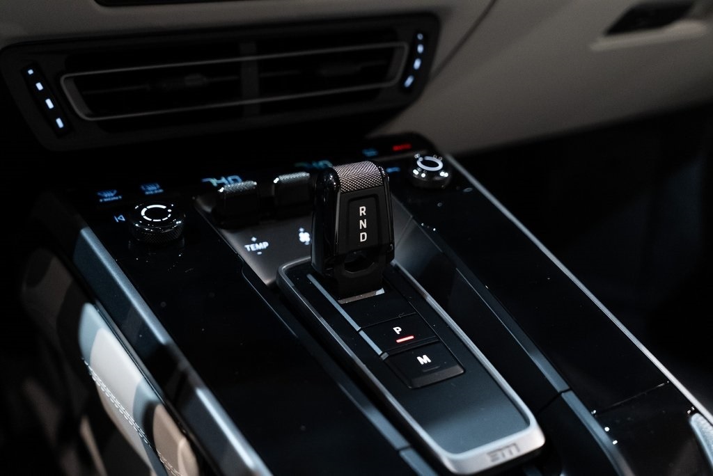 2024 PORSCHE 911 - Image 35