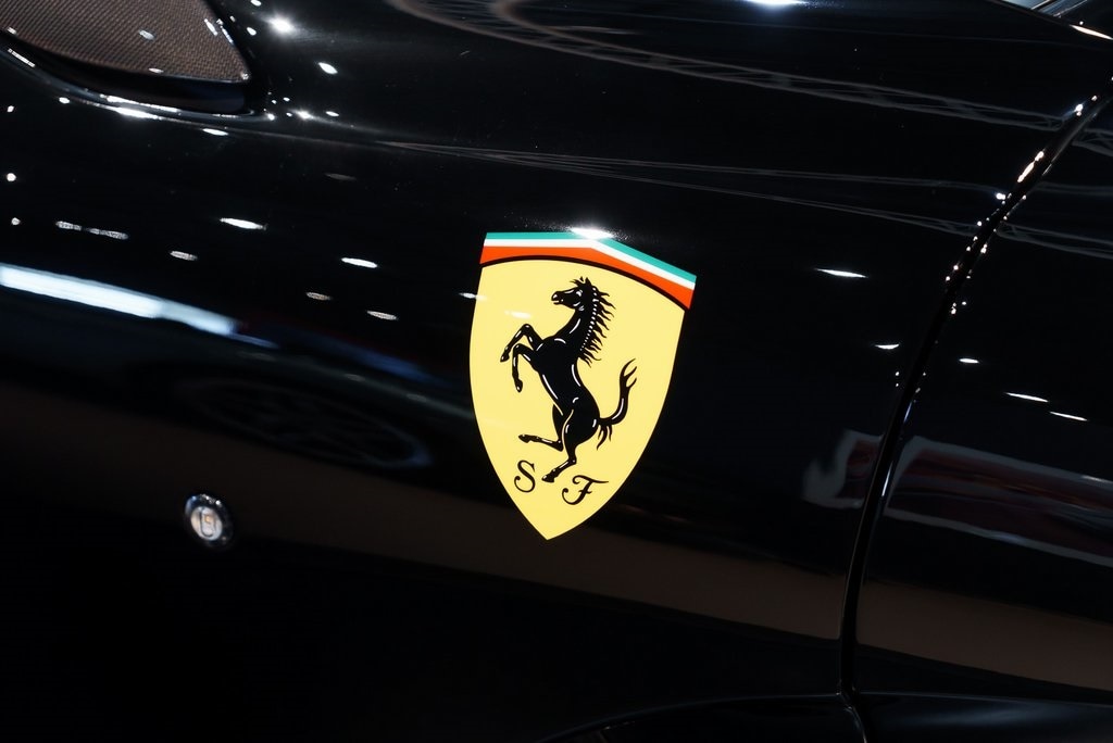 2023 FERRARI 812 - Image 12