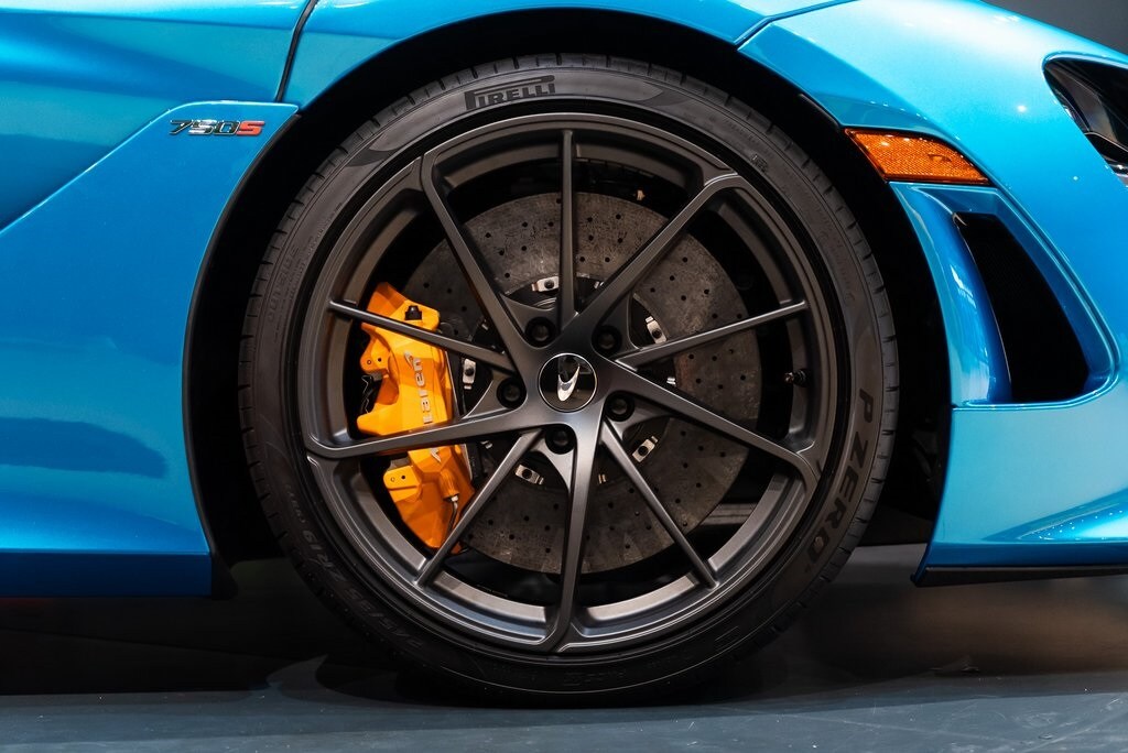 2026 MCLAREN 750S - Image 15