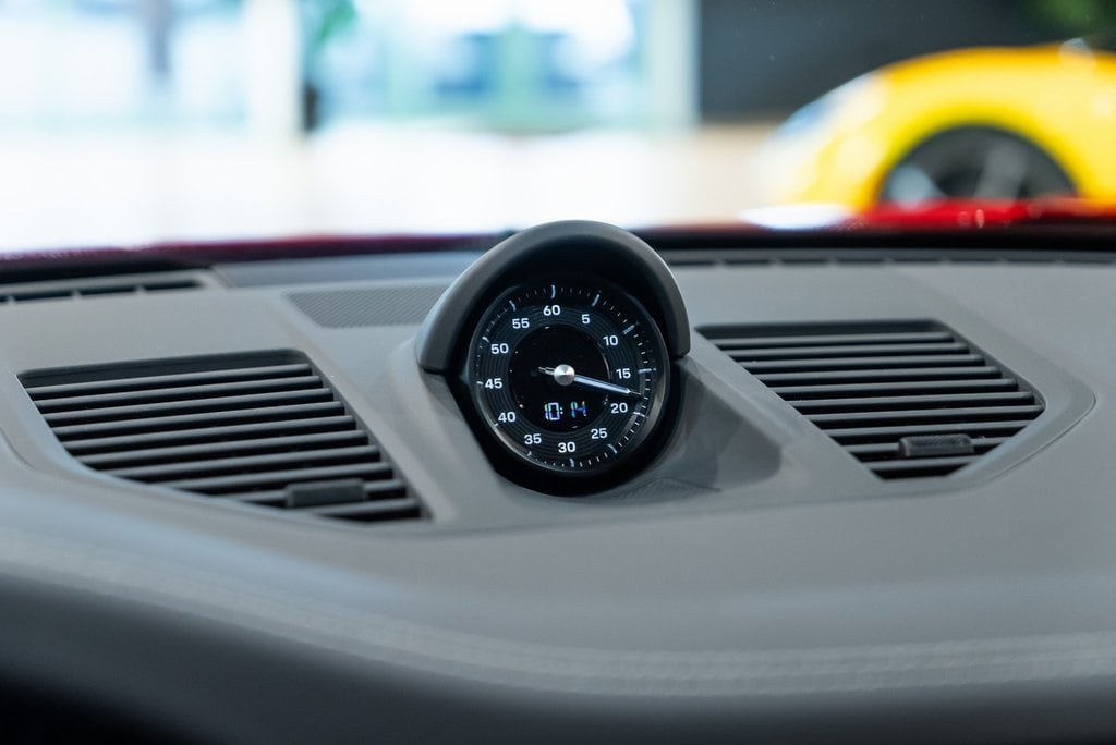 2024 PORSCHE 911 - Image 26