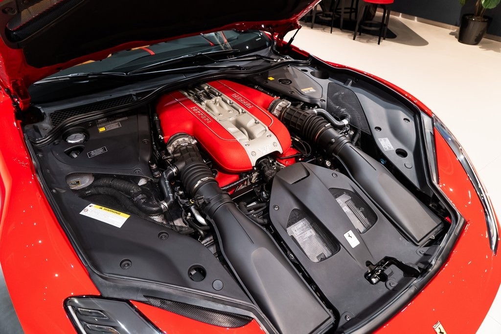 2021 FERRARI 812 - Image 17