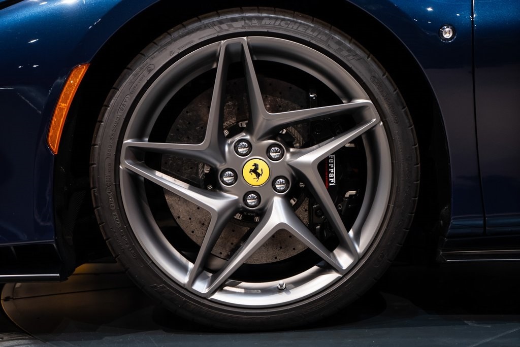 2021 FERRARI F8 - Image 12