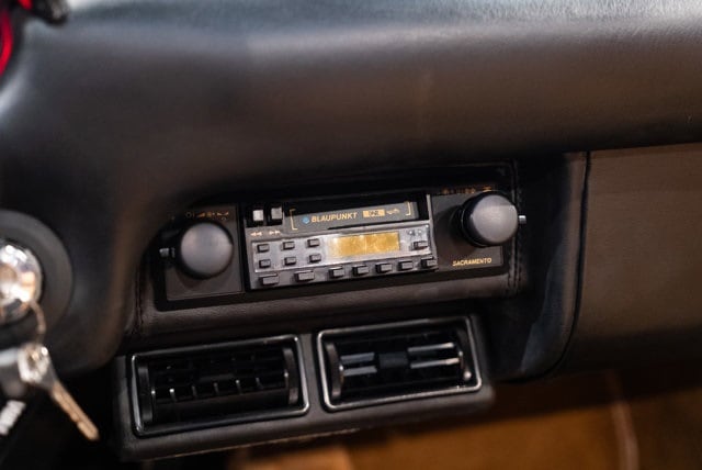 1983 FERRARI 308 GTS - Image 26