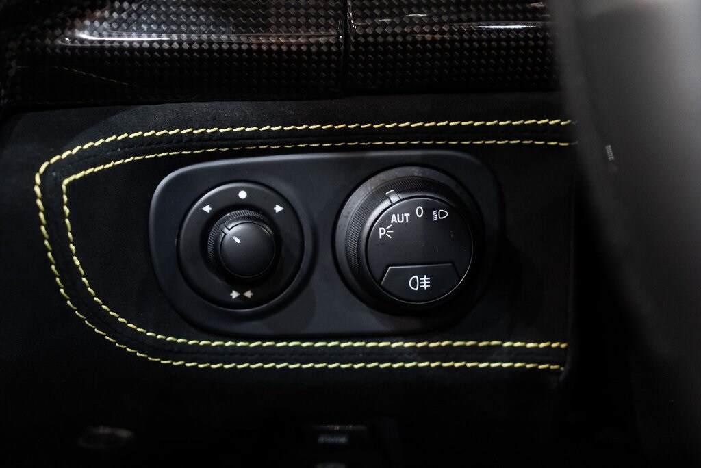 2015 FERRARI 458 - Image 34