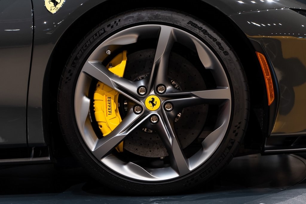 2024 FERRARI SF90 - Image 16