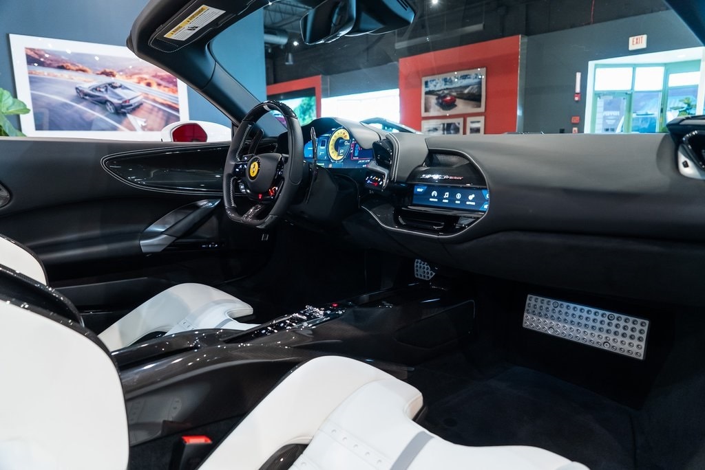 2025 FERRARI SF90 - Image 36