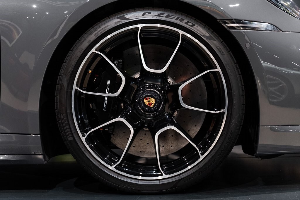 2022 PORSCHE 911 - Image 15