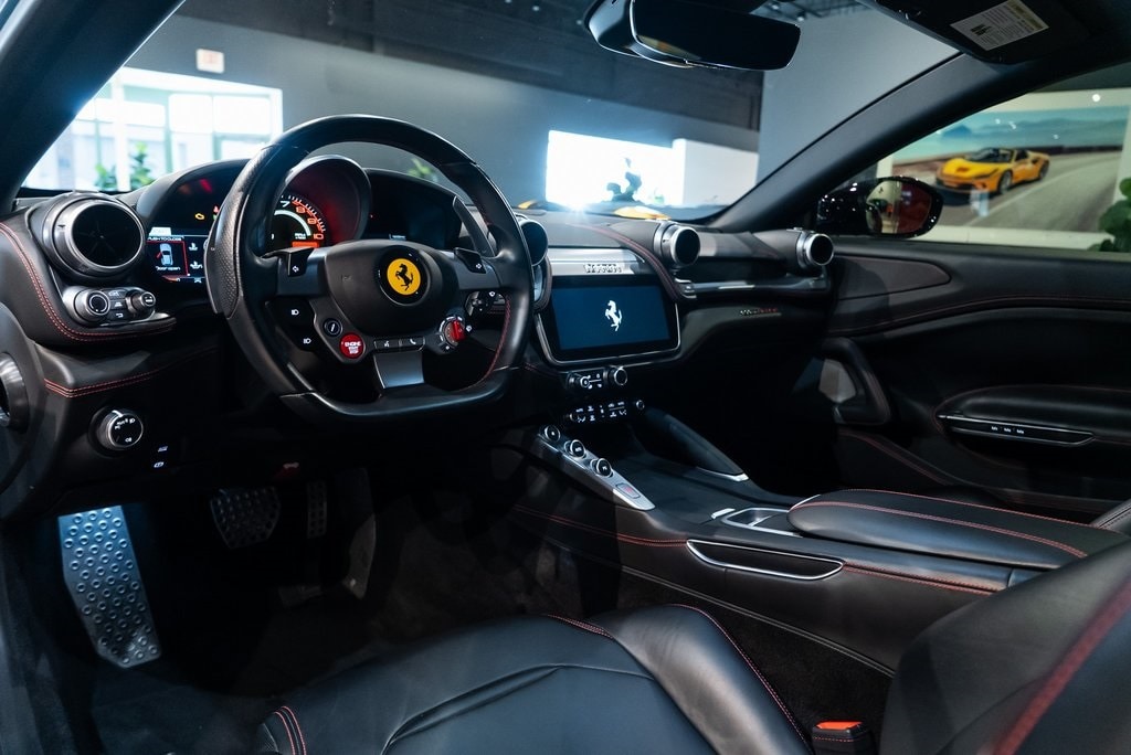 2020 FERRARI GTC4LUSSO - Image 26