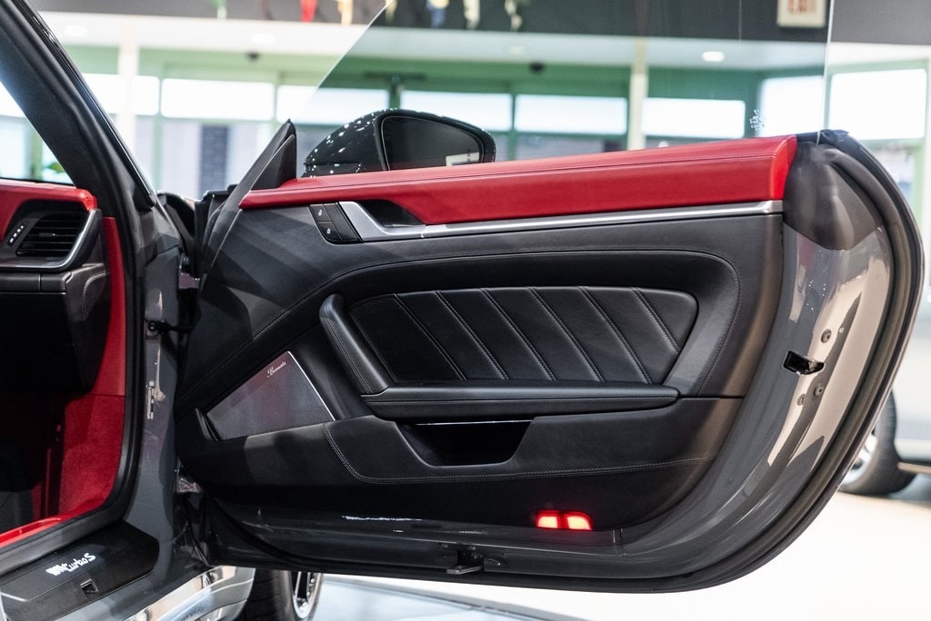 2022 PORSCHE 911 - Image 42