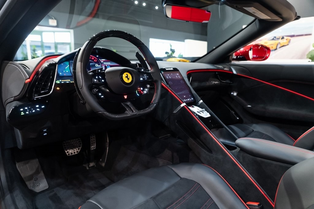 2025 FERRARI ROMA - Image 24
