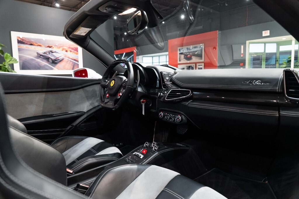 2014 FERRARI 458 - Image 39