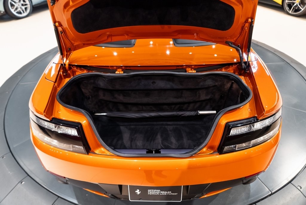 2015 ASTON MARTIN V12 VANTAGE - Image 19