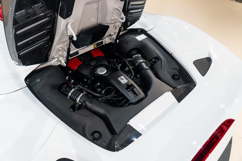 2023 FERRARI F8 - Image 17