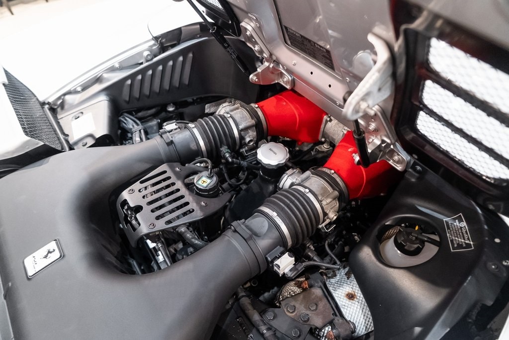 2014 FERRARI 458 - Image 19