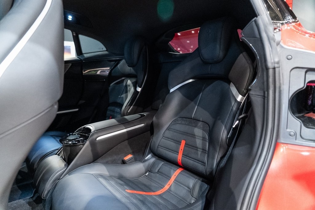 2023 FERRARI PUROSANGUE - Image 32