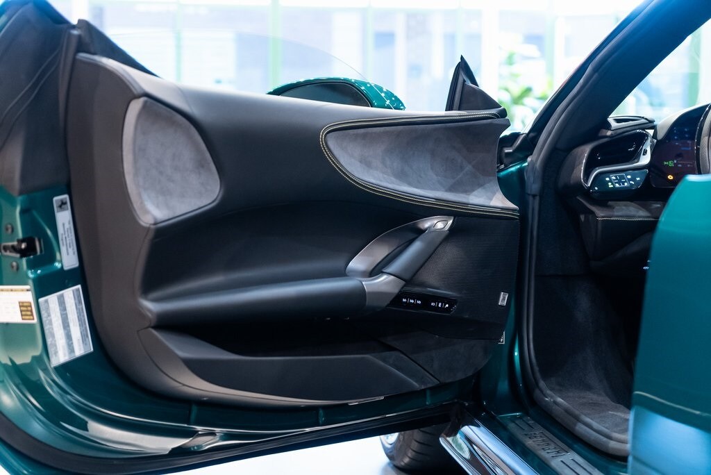 2024 FERRARI SF90 - Image 24