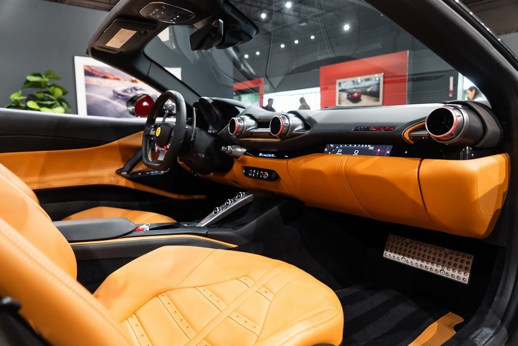 2022 FERRARI 812 - Image 40