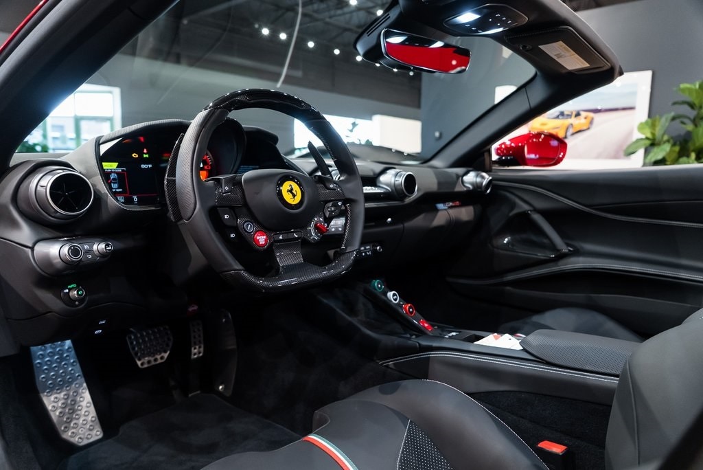 2022 FERRARI 812 - Image 26